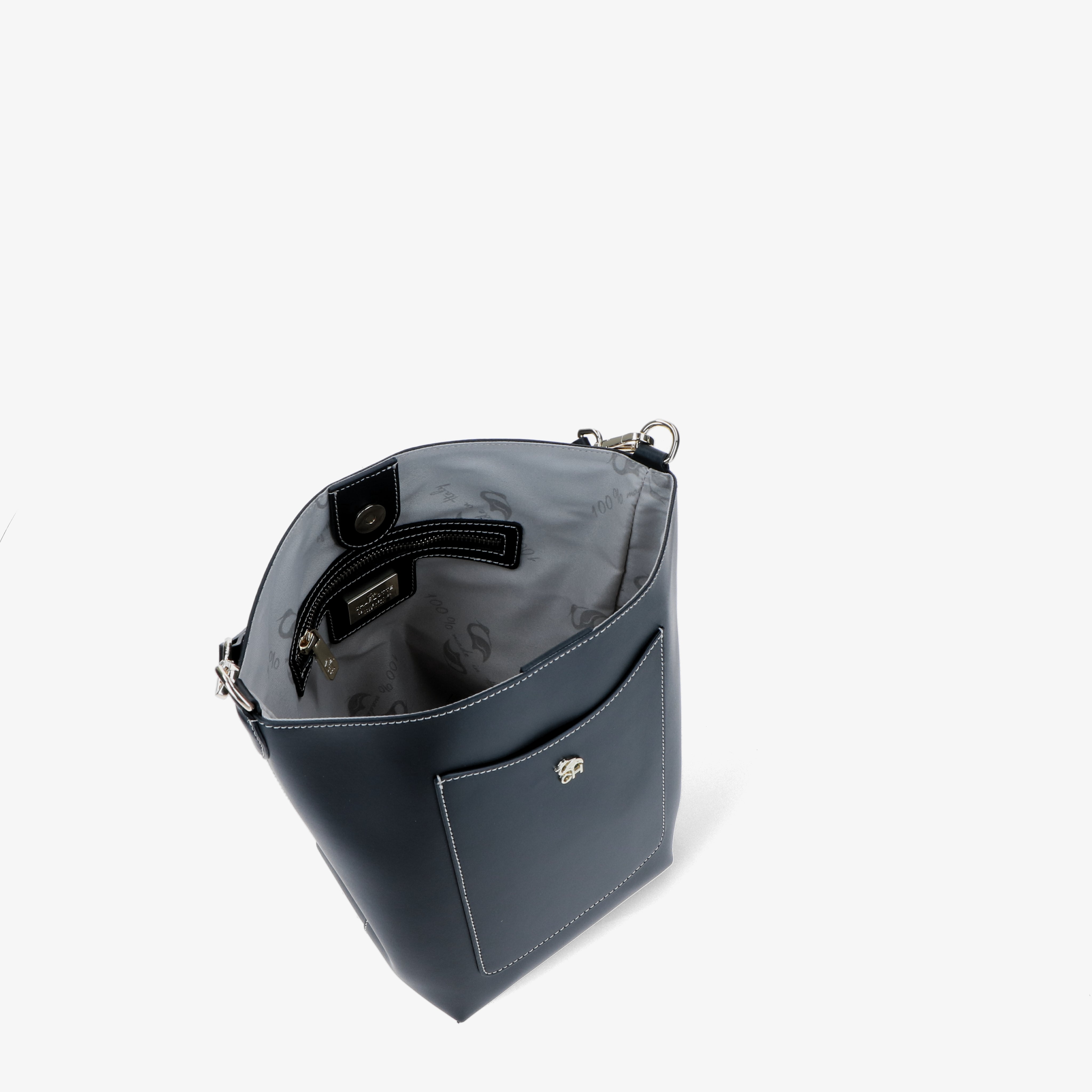 Elite 0702 - Charlotte Pelletteria