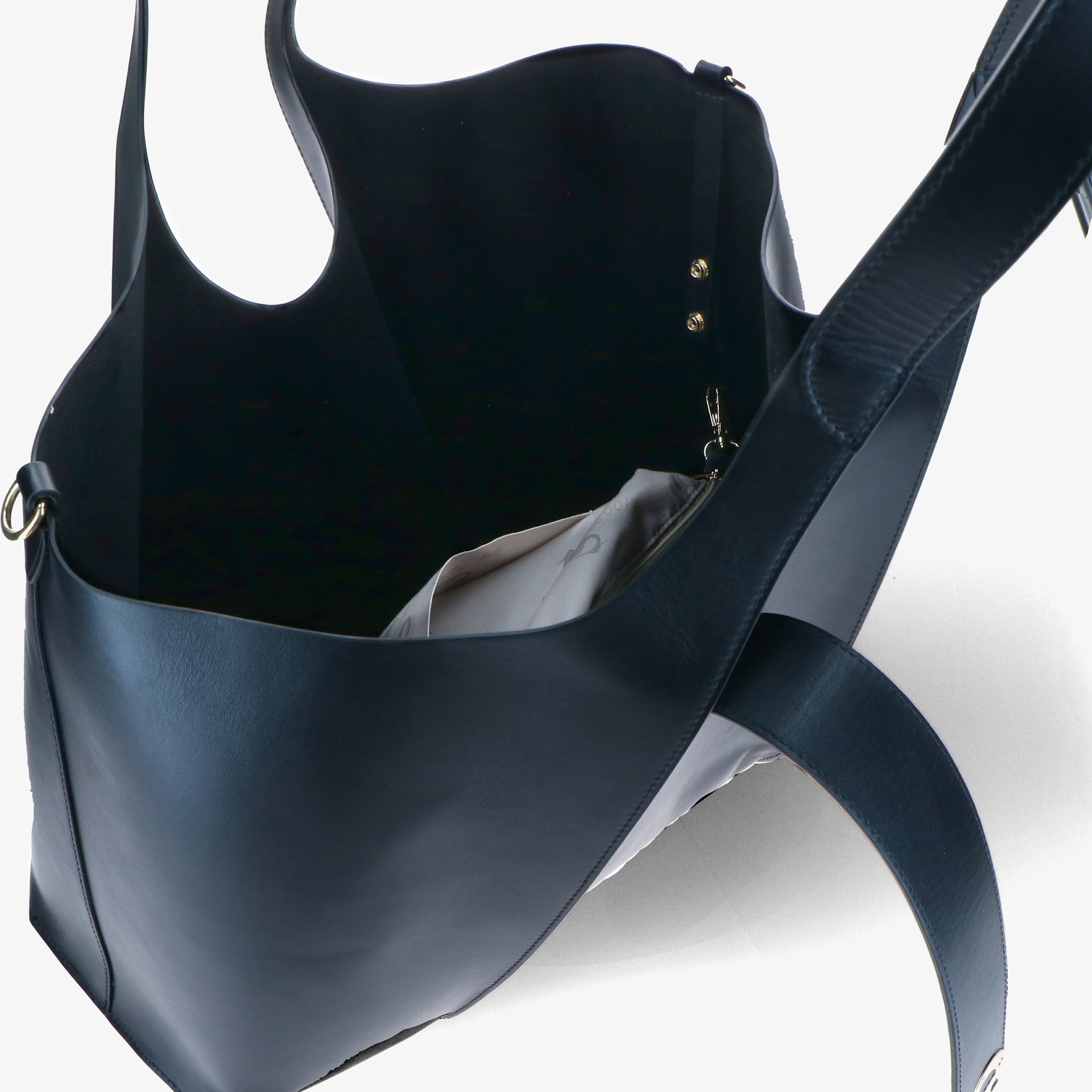 Prestige 2420 - Charlotte Pelletteria