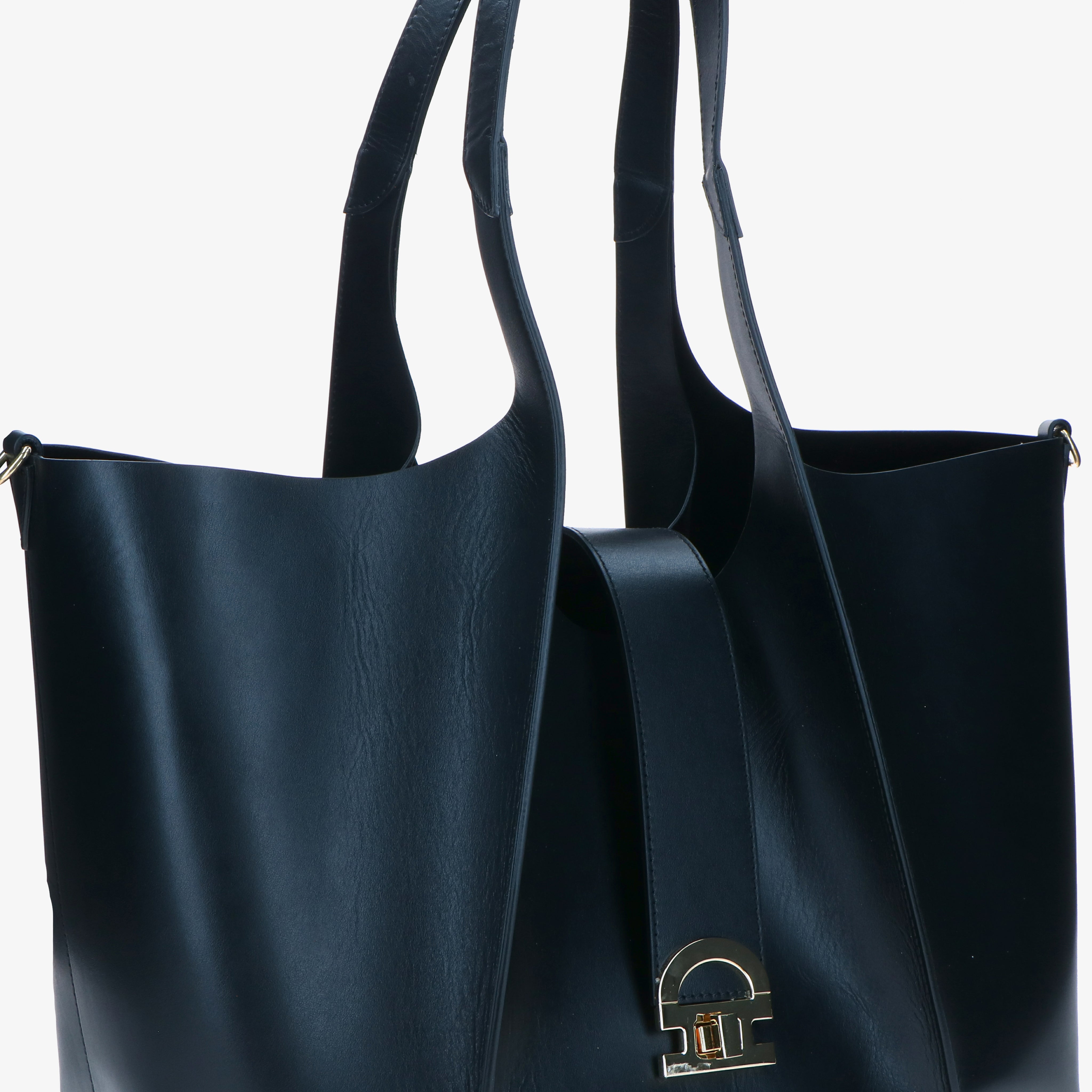 Prestige 2420 - Charlotte Pelletteria